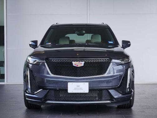 2023 Cadillac XT6 Sport AWD