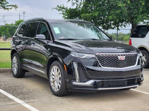 2025 Cadillac XT6 Premium Luxury FWD