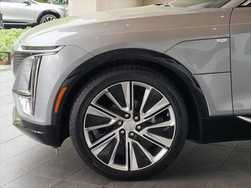 2025 Cadillac LYRIQ Luxury w/1SE