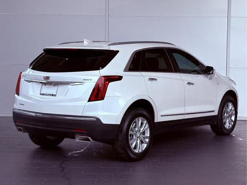 2023 Cadillac XT5 Luxury