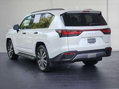 2023 Lexus LX 600 Luxury