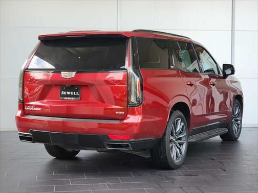 2023 Cadillac Escalade Sport