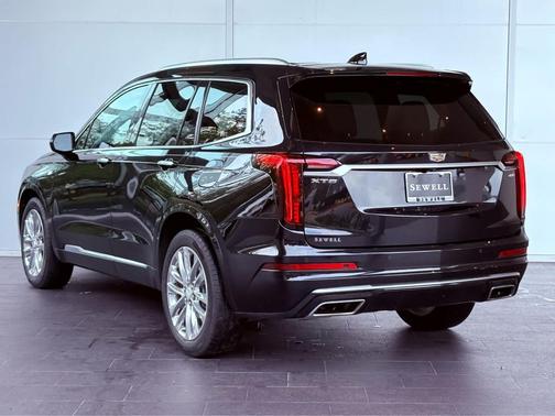 2023 Cadillac XT6 Premium Luxury FWD