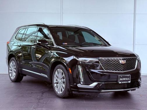 2023 Cadillac XT6 Premium Luxury FWD