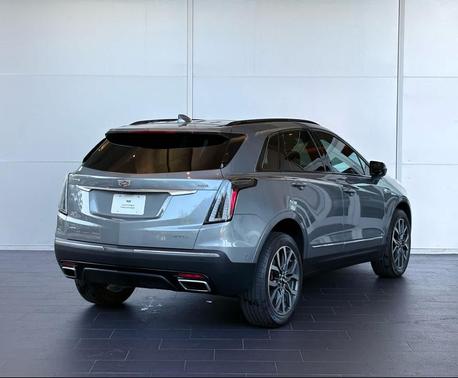 2023 Cadillac XT5 Sport