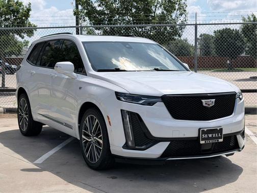 Crystal White Tricoat 2023 Cadillac XT6 Sport AWD