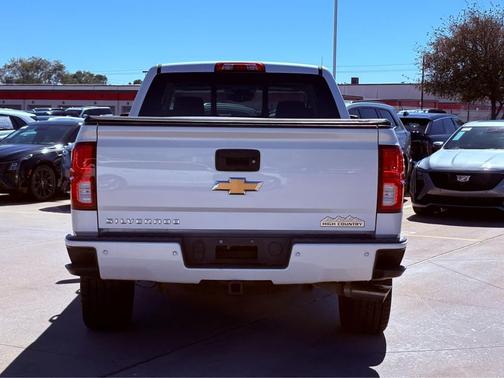2018 Chevrolet Silverado 1500 High Country