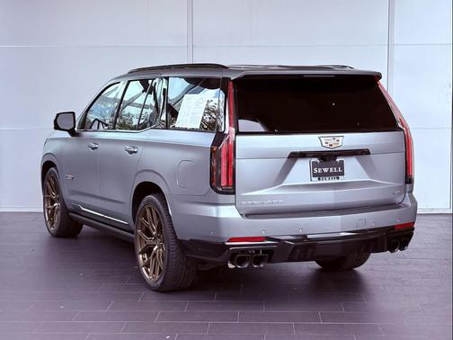 2025 Cadillac Escalade V-Series