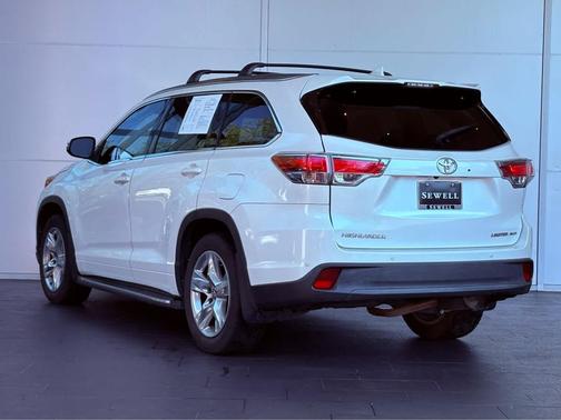 2016 Toyota Highlander Limited