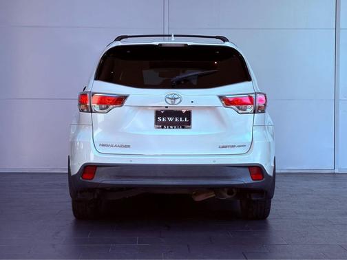 2016 Toyota Highlander Limited