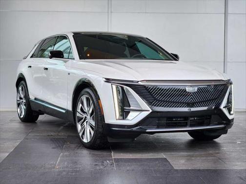 2024 Cadillac LYRIQ Luxury w/1SE