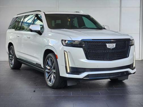 2023 Cadillac Escalade ESV Sport Platinum