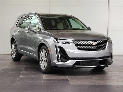 2025 Cadillac XT6 Premium Luxury FWD