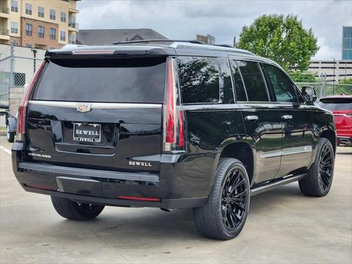 2020 Cadillac Escalade Premium Luxury