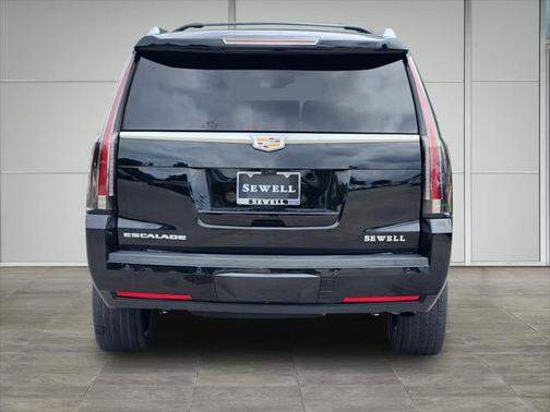 2020 Cadillac Escalade Premium Luxury