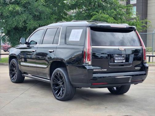 2020 Cadillac Escalade Premium Luxury