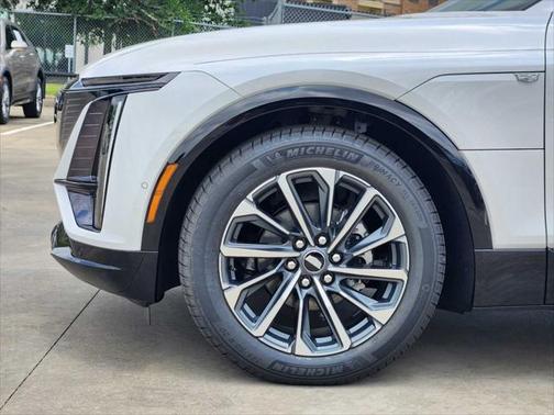 2025 Cadillac LYRIQ Sport w/1SF