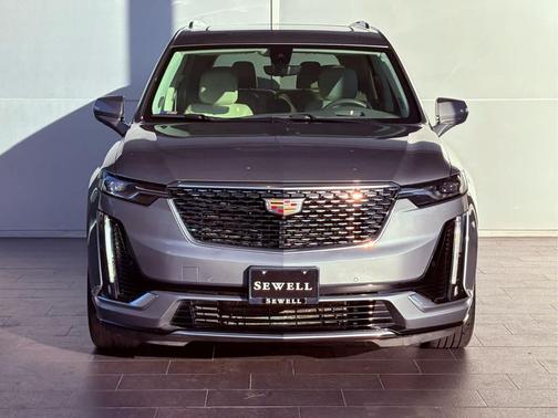 2023 Cadillac XT6 Premium Luxury FWD
