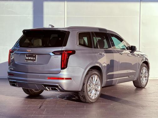 2023 Cadillac XT6 Premium Luxury FWD