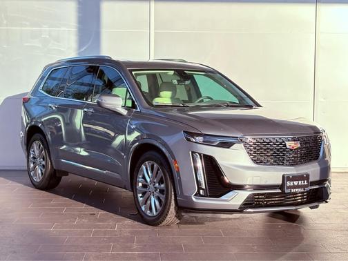 2023 Cadillac XT6 Premium Luxury FWD