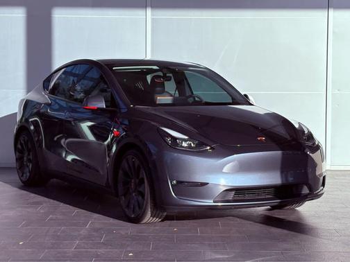 2023 Tesla Model Y Performance Dual Motor All-Wheel Drive