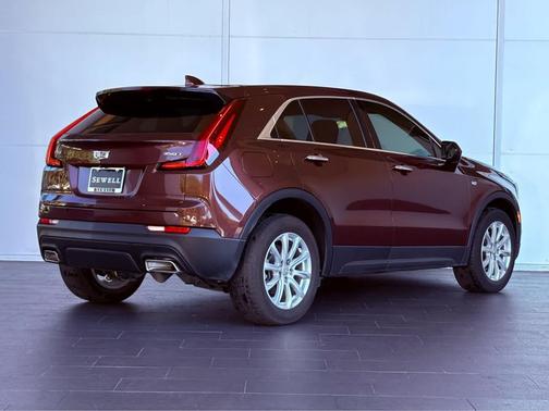 2023 Cadillac XT4 Luxury