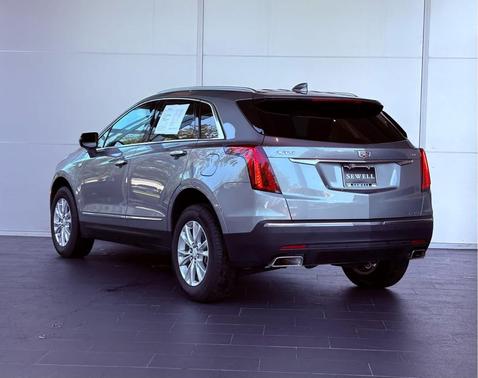 2025 Cadillac XT5 Luxury