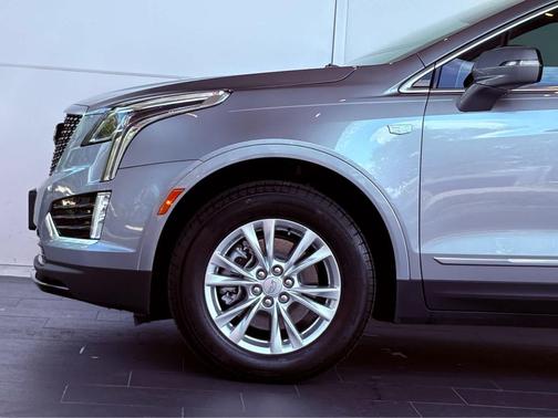 2025 Cadillac XT5 Luxury