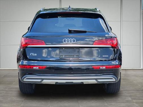 2021 Audi Q5 45 Premium Plus