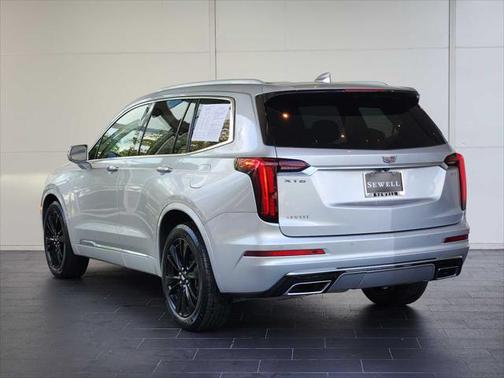 2020 Cadillac XT6 Premium Luxury FWD