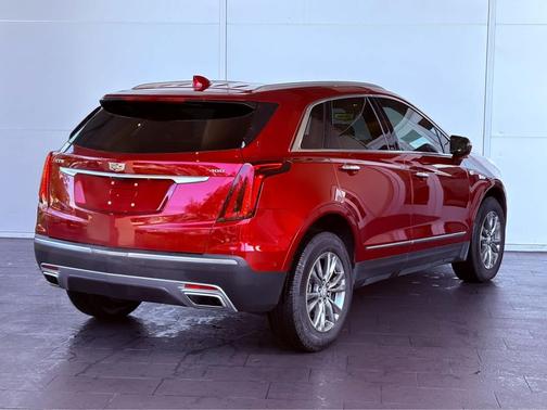 2021 Cadillac XT5 Premium Luxury