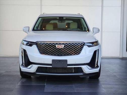 2024 Cadillac XT6 Premium Luxury FWD