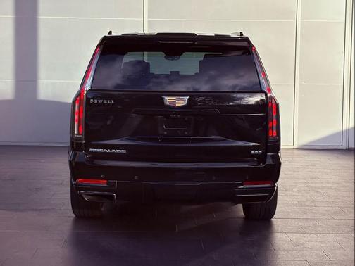 2025 Cadillac Escalade ESV Sport Platinum