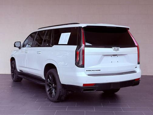 2023 Cadillac Escalade ESV Premium Luxury