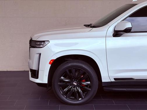 2023 Cadillac Escalade ESV Premium Luxury