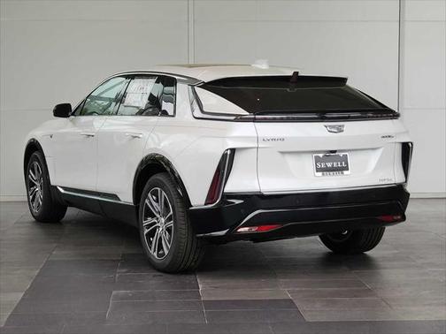 2025 Cadillac LYRIQ Luxury w/1SC