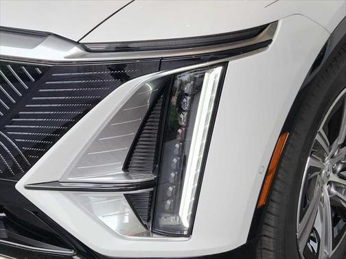 2025 Cadillac LYRIQ Luxury w/1SC