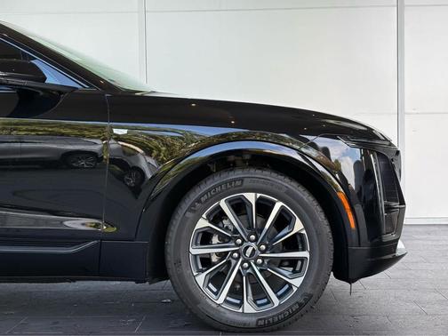 2025 Cadillac LYRIQ Sport