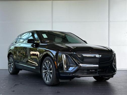2025 Cadillac LYRIQ Sport