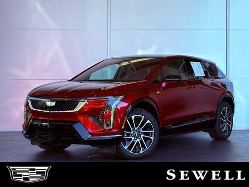 2025 Cadillac OPTIQ Sport 2 AWD