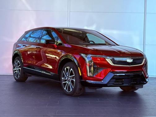2025 Cadillac OPTIQ Sport 2 AWD