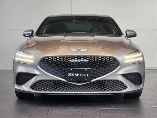 2023 Genesis G70 2.0T RWD