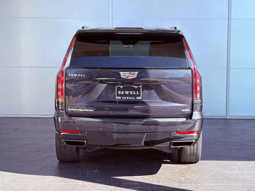 2025 Cadillac Escalade Sport