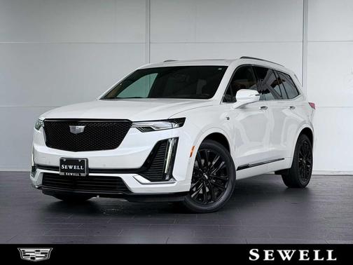 Crystal White Tricoat 2022 Cadillac XT6 Premium Luxury FWD
