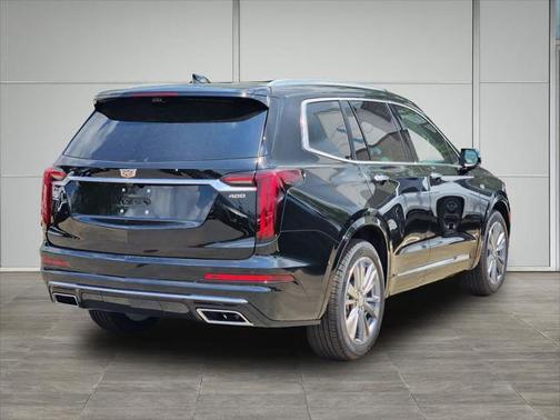 2025 Cadillac XT6 Premium Luxury FWD