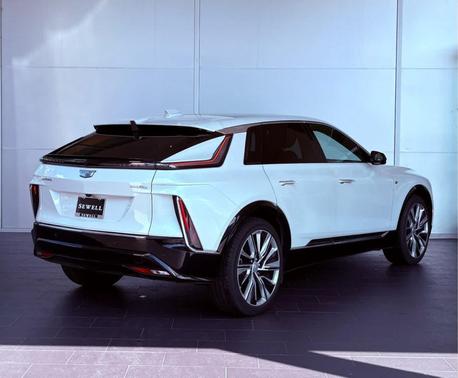 2024 Cadillac LYRIQ Luxury