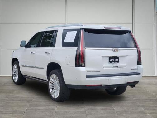 2020 Cadillac Escalade Platinum