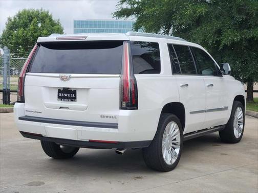 2020 Cadillac Escalade Platinum