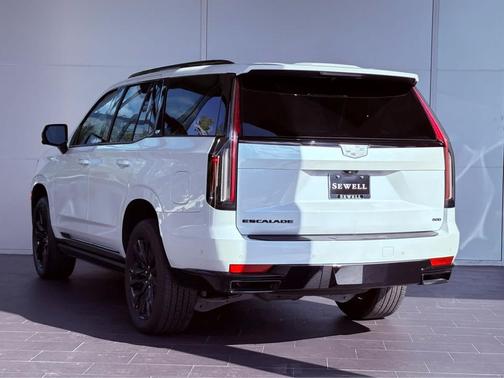 2022 Cadillac Escalade Sport Platinum