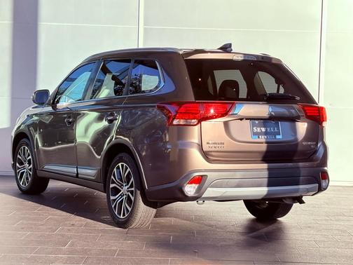 2017 Mitsubishi Outlander SEL